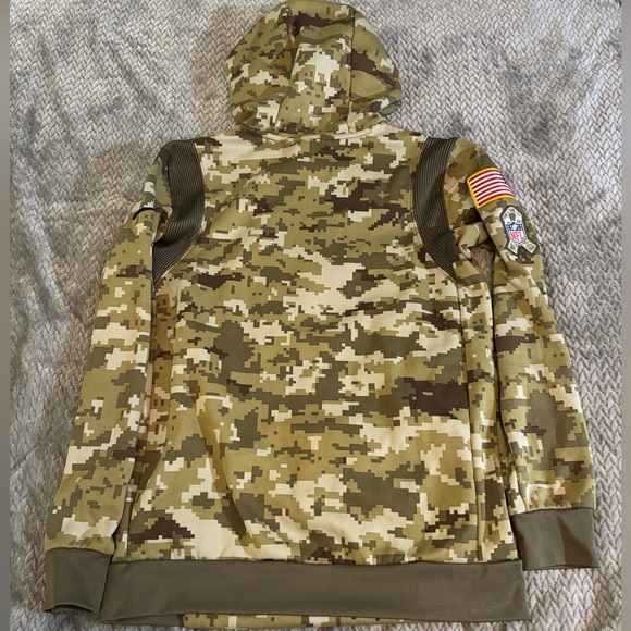 Men’s Nike New England Patriots On Field Camo Sweatshirt with Pockets Size Small - Picture 9 of 9